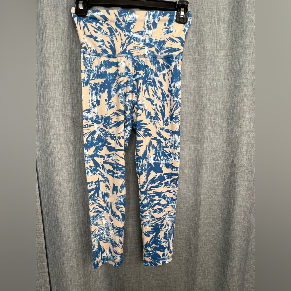 Strut-This Women's Leggings Size One Size Made in USA Cream/White/Blue